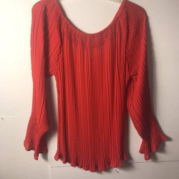 Dress-U-II By Sharon Woman's Red On/Off‎ Shoulder Blouse  Flare Sleeves  Size 2X - Picture 1 of 5